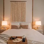 Azzurra - 2 Bedrooms And Parking In Avenidas Novas Διαμέρισμα Lisboa