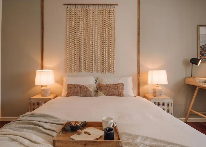 Azzurra - 2 Bedrooms And Parking In Avenidas Novas Appartamento Lisbona